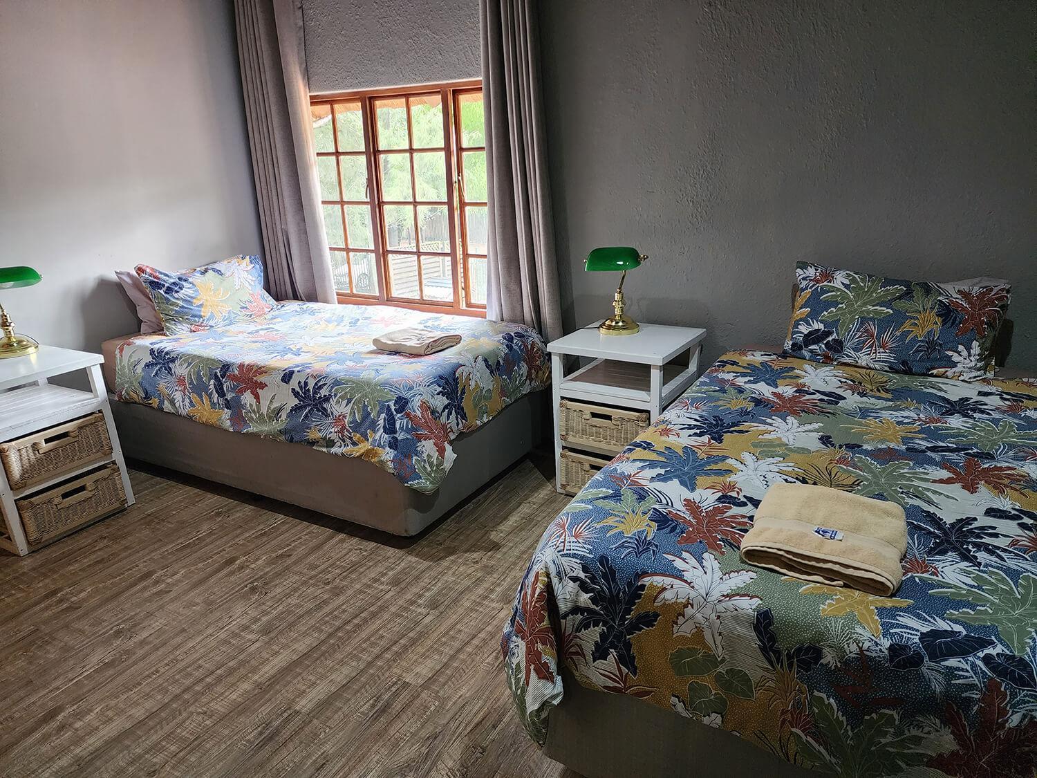 Goodnight Guest Lodge โจฮันเนสเบิร์ก ภายนอก รูปภาพ