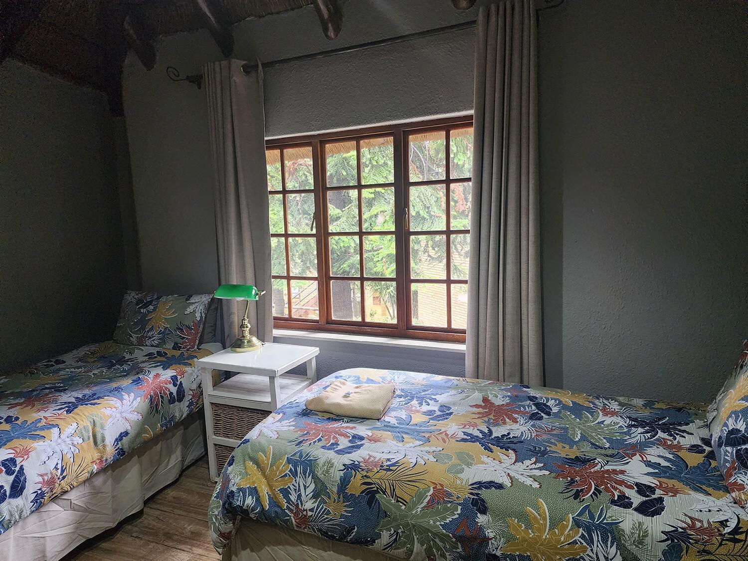Goodnight Guest Lodge โจฮันเนสเบิร์ก ภายนอก รูปภาพ